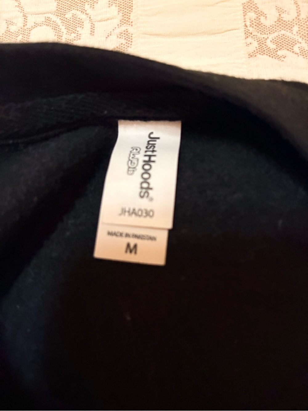 Black Holiday Skull Graphic Sweater - "Everything's Fine", size M - Picture 4 of 6